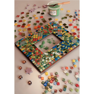 Seau de 1 litre de mosaïques 2x2 cm en pâte de verre panachés assortis