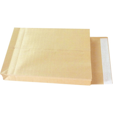 Paquet de 50 pochettes kraft armé brun 3 soufflets 260x330 120g/m² bande de protection